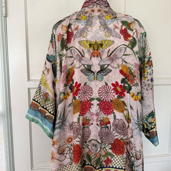 JONNY WAS silk REVERSIBLE kimono, butterflies, floral. Beading on trim - Picture 5 of 15